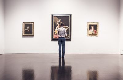montar una exposición de arte